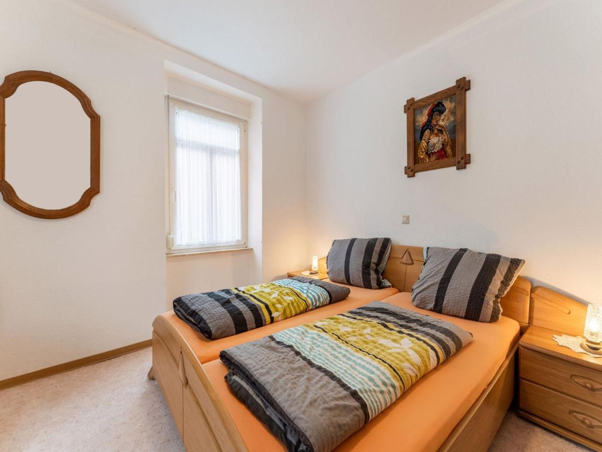 Comfortable Apartment in Ediger Eller Eifel near Town Centre Sankt Aldegund Exterior foto
