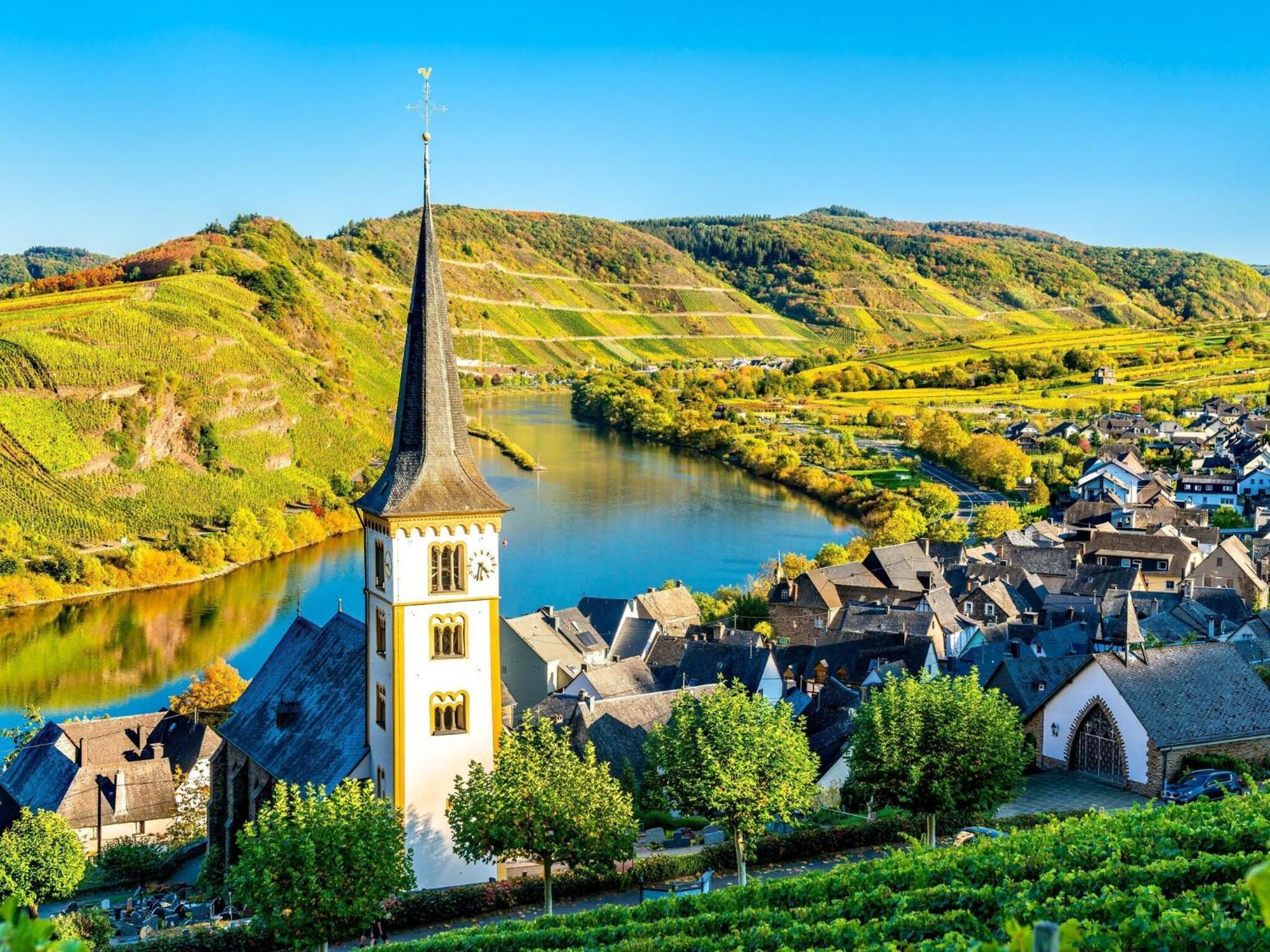Comfortable Apartment in Ediger Eller Eifel near Town Centre Sankt Aldegund Exterior foto
